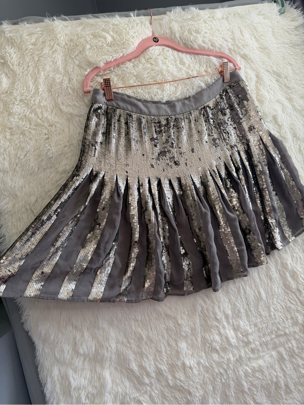 Banana Republic Womens Pleated Sequin Mini Skirt 8 Grey Lined Party Metallic - Picture 5 of 8